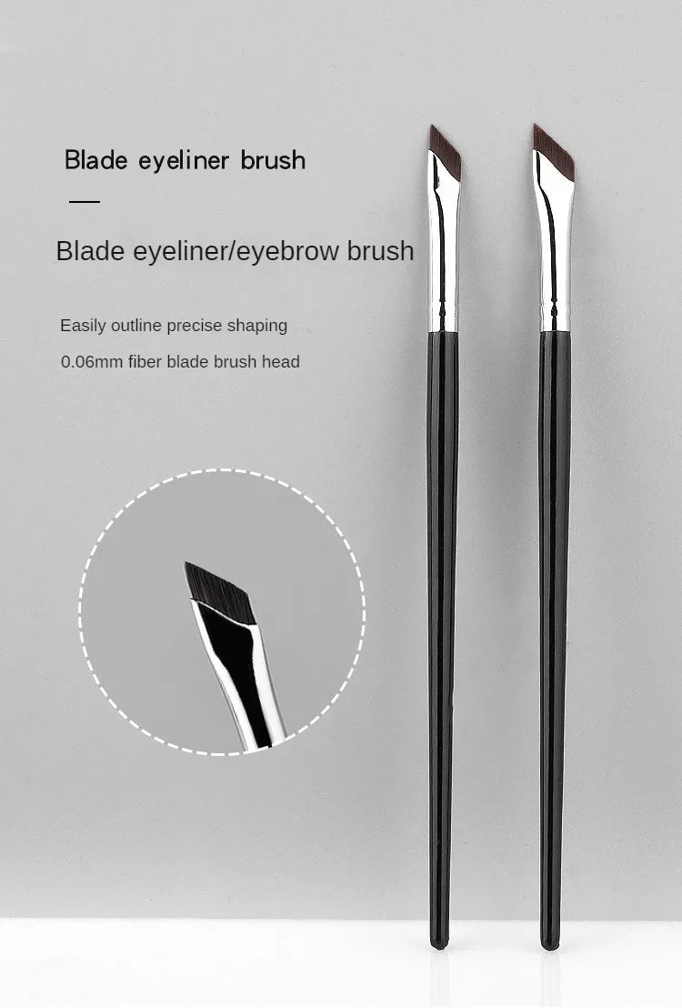 Ultra Thin Fine Angle Flat Eyebrow Brush